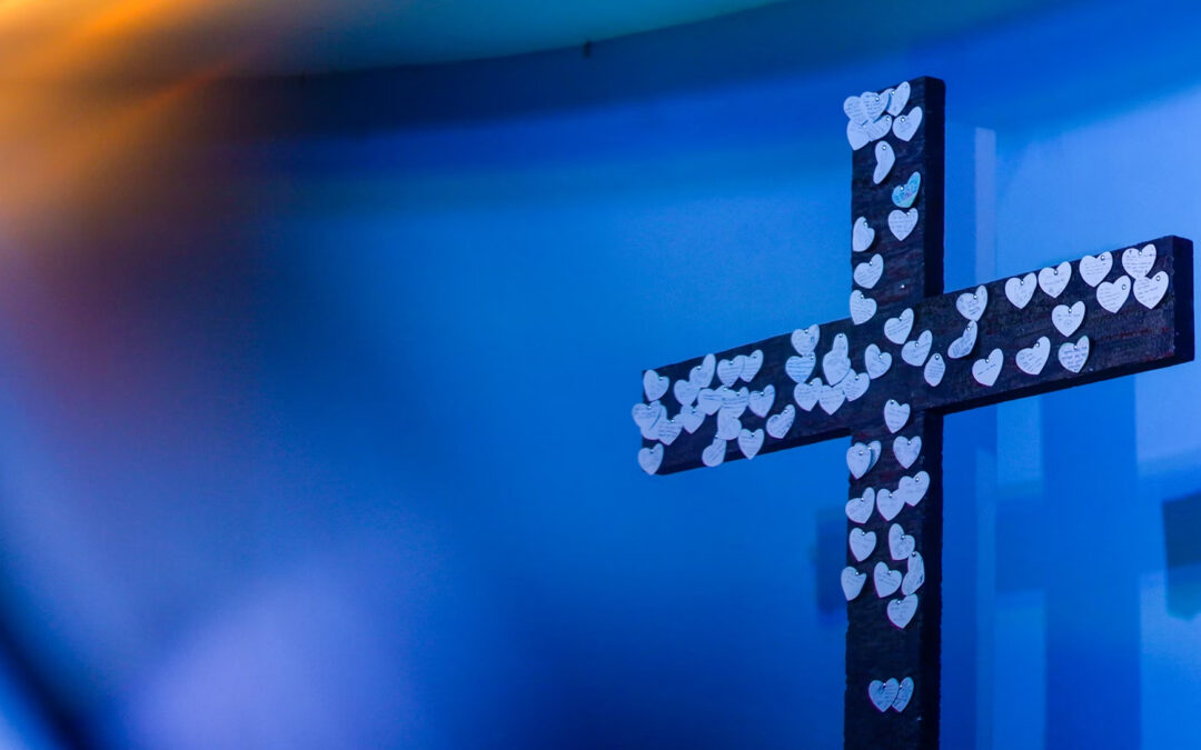Cross with hearts